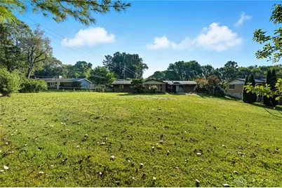 2215 S Linda Drive, Bellbrook, OH 45305 - Photo 20