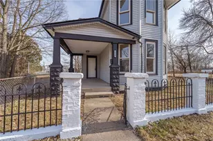 216 S Conover St, Dayton, OH 45402 - Photo 2