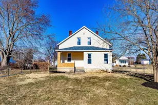 119 Main St, College Corner, OH 45003 - Photo 6