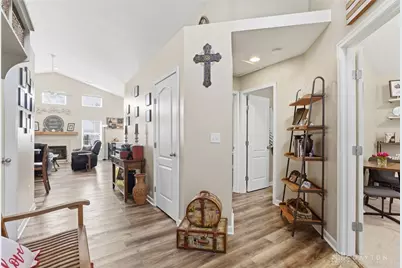 1413 Runnymeade Way, Beavercreek Twp, OH 45385 - Photo 6