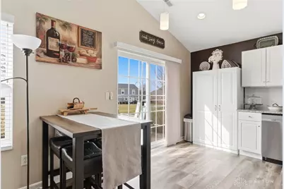 1413 Runnymeade Way, Beavercreek Twp, OH 45385 - Photo 14