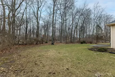 2385 Worthington Drive, Troy, OH 45373 - Photo 8