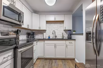 6654 Harshmanville Road, Huber Heights, OH 45424 - Photo 6