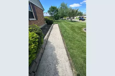 2312 E Whipp Road, Dayton, OH 45440 - Photo 38