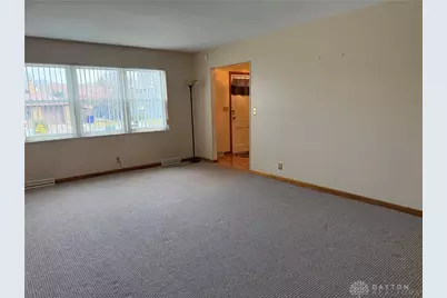 3467 Zephyr Drive, Dayton, OH 45414 - Photo 4