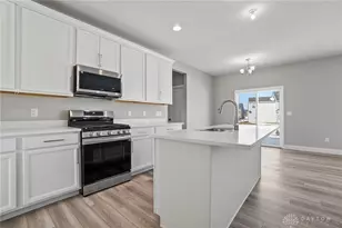 434 Hines Cir, Dayton, OH 45458 - Photo 22