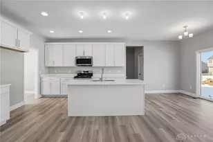 434 Hines Cir, Dayton, OH 45458 - Photo 20