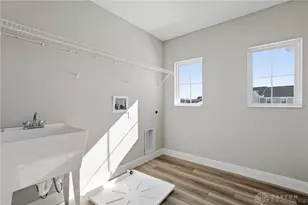 434 Hines Cir, Dayton, OH 45458 - Photo 62