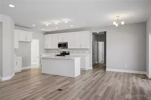 434 Hines Cir, Dayton, OH 45458 - Photo 14