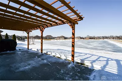 607 W Bentley Circle, Troy, OH 45373 - Photo 40