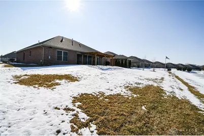 607 W Bentley Circle, Troy, OH 45373 - Photo 42