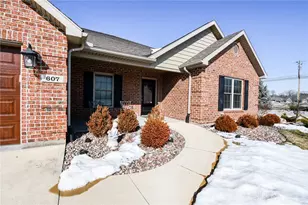 607 W Bentley Cir, Troy, OH 45373 - Photo 6