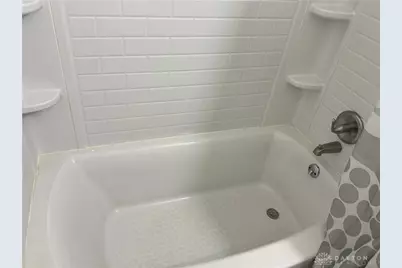 1142 Lee Road, Troy, OH 45373 - Photo 8