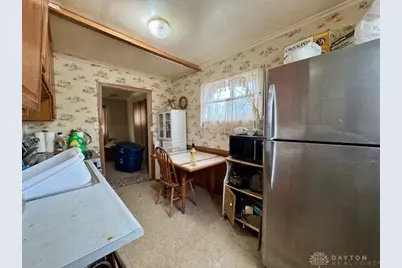 820 Ernroe Drive, Dayton, OH 45417 - Photo 12