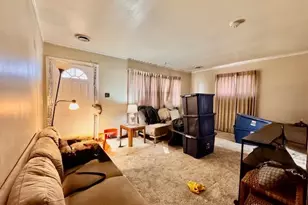 820 Ernroe Dr, Dayton, OH 45417 - Photo 4