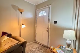 820 Ernroe Dr, Dayton, OH 45417 - Photo 10