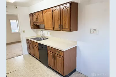 1781 Eric Drive, Dayton, OH 45414 - Photo 6