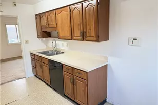 1781 Eric Dr, Dayton, OH 45414 - Photo 6