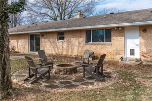 7226 Barr Cir, Dayton, OH 45459 - Photo 48