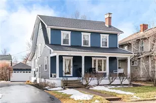 304 Forrer Blvd, Oakwood, OH 45419 - Photo 1