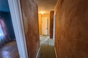 350 Smith St, Dayton, OH 45417 - Photo 2