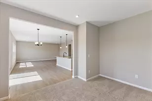6447 River Birch St, Tipp City, OH 45371 - Photo 10