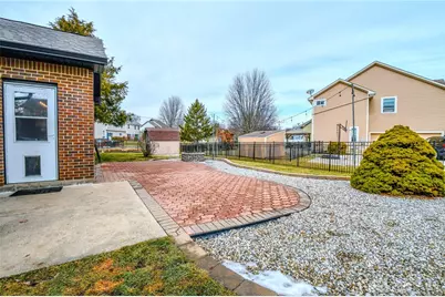 1374 Rose Lake Drive, Bellbrook, OH 45305 - Photo 42