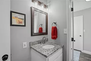 2805 Cottonwood Dr, Springfield, OH 45504 - Photo 32