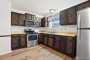 3054 Maginn Dr, Beavercreek, OH 45434 - Photo 8