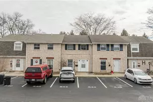 544 Adrian Ct, Brookville, OH 45309 - Photo 2