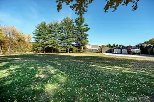 9550 Paragon Rd, Dayton, OH 45458 - Photo 4