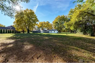 9550 Paragon Road, Dayton, OH 45458 - Photo 6