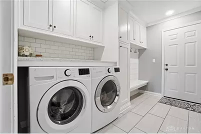 986 Brookwood Drive, Troy, OH 45373 - Photo 44