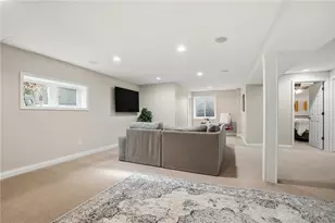 986 Brookwood Dr, Troy, OH 45373 - Photo 56