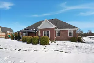 986 Brookwood Dr, Troy, OH 45373 - Photo 70