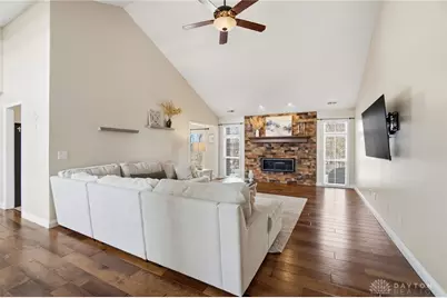 986 Brookwood Drive, Troy, OH 45373 - Photo 8