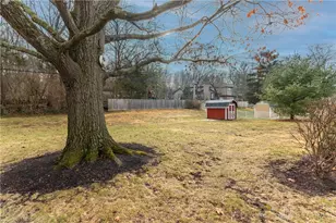 2087 Lehigh Pl, Moraine, OH 45439 - Photo 14