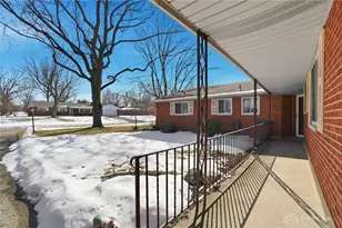 2051 Hamlet Dr, Dayton, OH 45440 - Photo 10