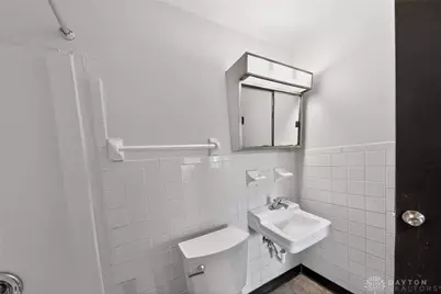 7069 Harshmanville Road, Dayton, OH 45424 - Photo 24