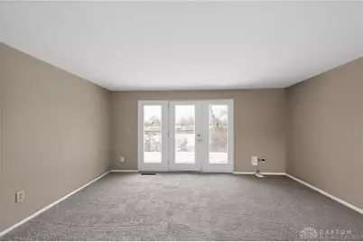 7069 Harshmanville Road, Dayton, OH 45424 - Photo 6