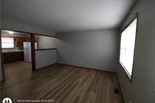 7 S Maple St, Jamestown, OH 45335 - Photo 2