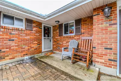 2085 Regent Park Drive, Bellbrook, OH 45305 - Photo 2