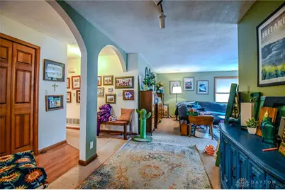 2085 Regent Park Drive, Bellbrook, OH 45305 - Photo 4