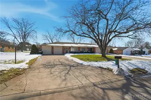 332 Kimbary Dr, Dayton, OH 45458 - Photo 1