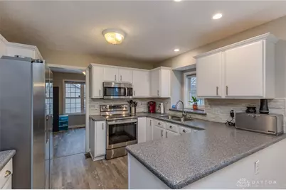 1345 Kenton Way, Troy, OH 45373 - Photo 8