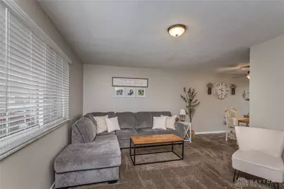 3135 Honeysuckle Drive, Troy, OH 45373 - Photo 6