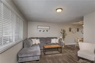 3135 Honeysuckle Dr, Troy, OH 45373 - Photo 6