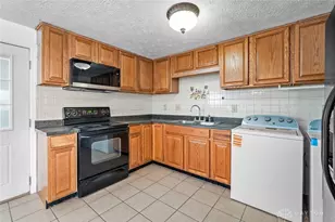 4476 Hannaford St, Dayton, OH 45439 - Photo 10