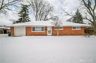 4476 Hannaford St, Dayton, OH 45439 - Photo 2