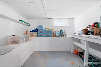 2307 S Smithville Road, Dayton, OH 45420 - Photo 38